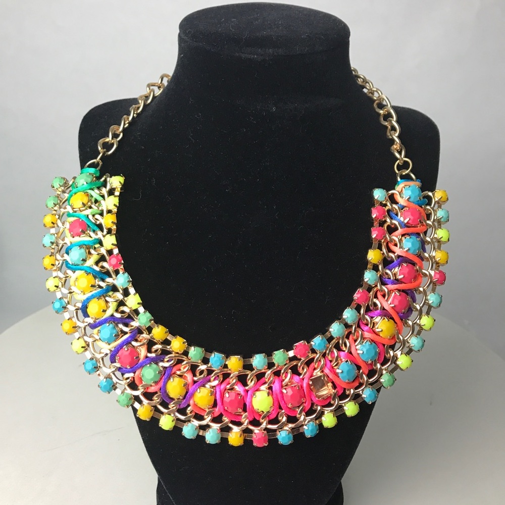 Colorful Fashion Bib Necklace 22”